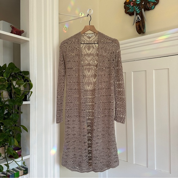 American Eagle Outfitters Sweaters - American Eagle Crochet Cardigan